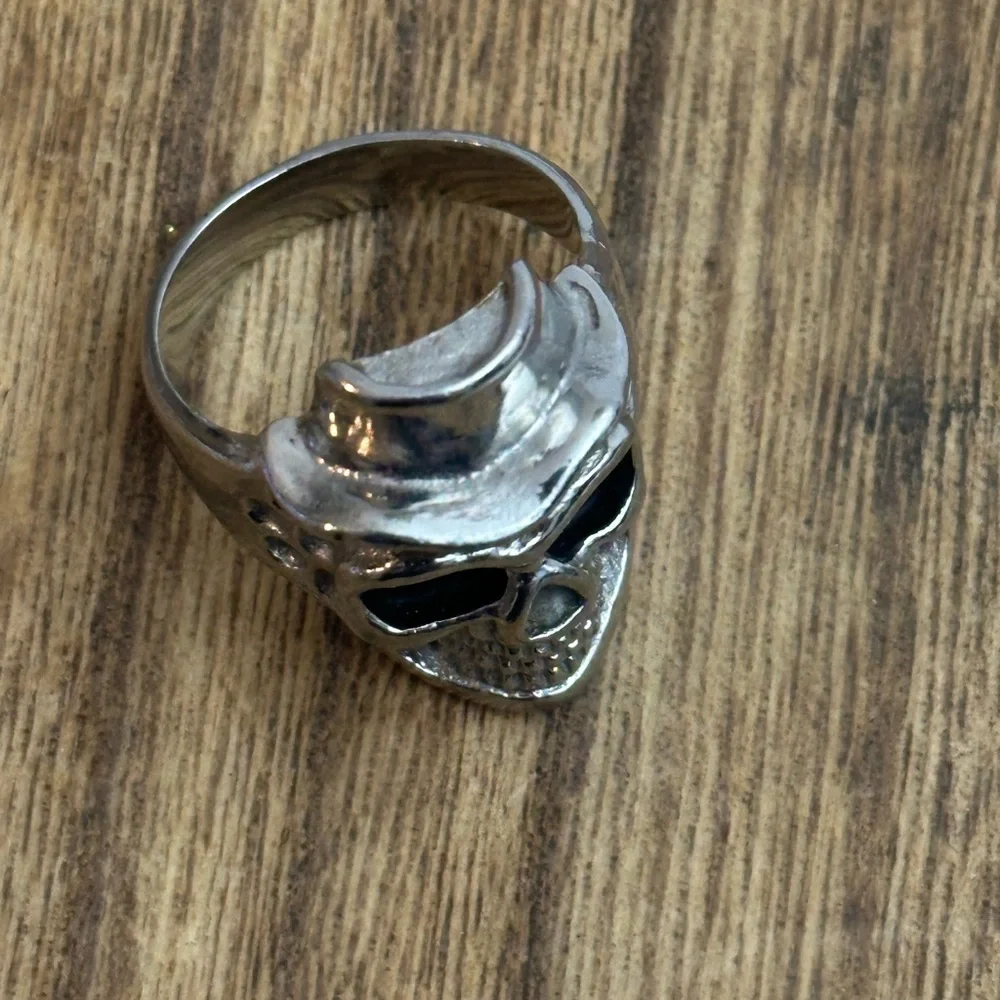 Set of 3 316L Stainless Steel Roaring Lion, Skull & MG Mens‎ Ring size 8.5